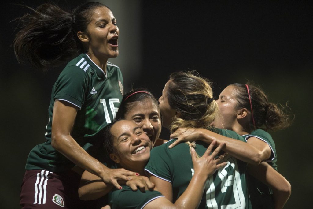 Futbolistas mexicanas ganan oro en Juegos Centroamericanos