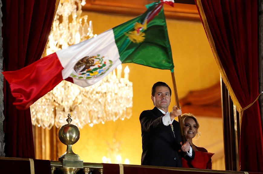 Desde el Zócalo, Peña Nieto da su último Grito de Independencia