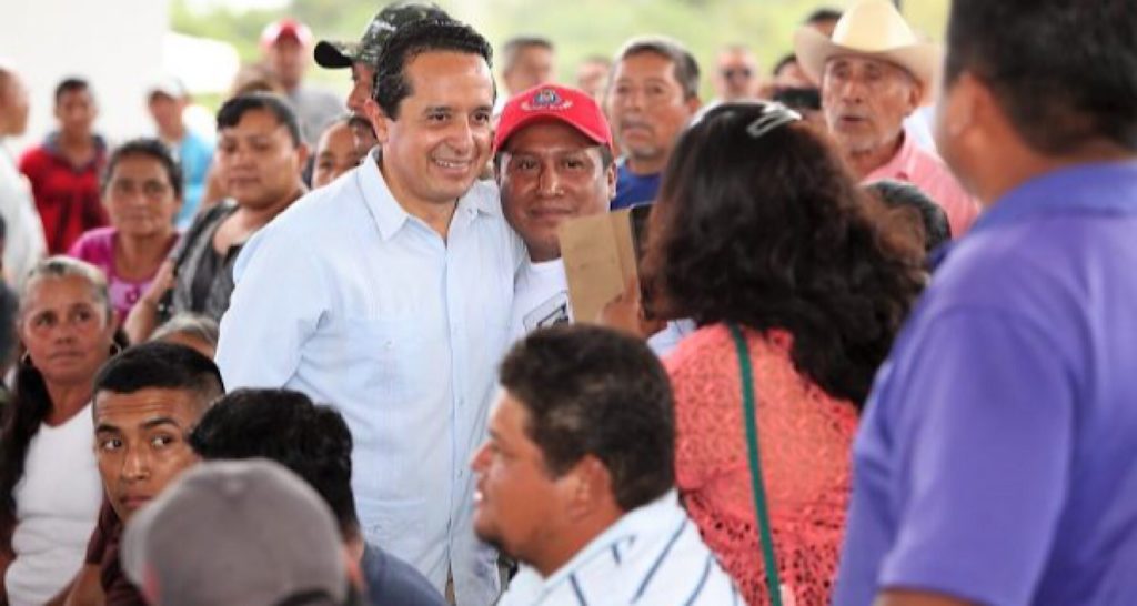 Impulsa Carlos Joaquín recuperación económica de Quintana Roo 