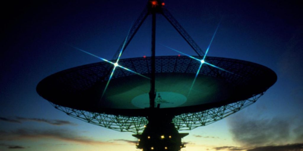 Detectan científicos señales de radio de otras galaxias