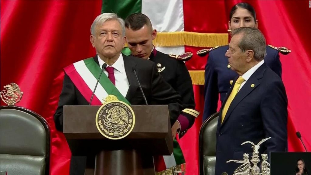 Andrés Manuel López Obrador rindió protesta como presidente de la República