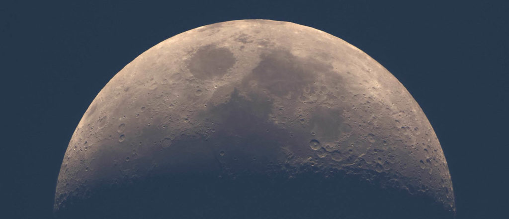 Luna llena y lluvia de meteoros hoy en el día más corto del año