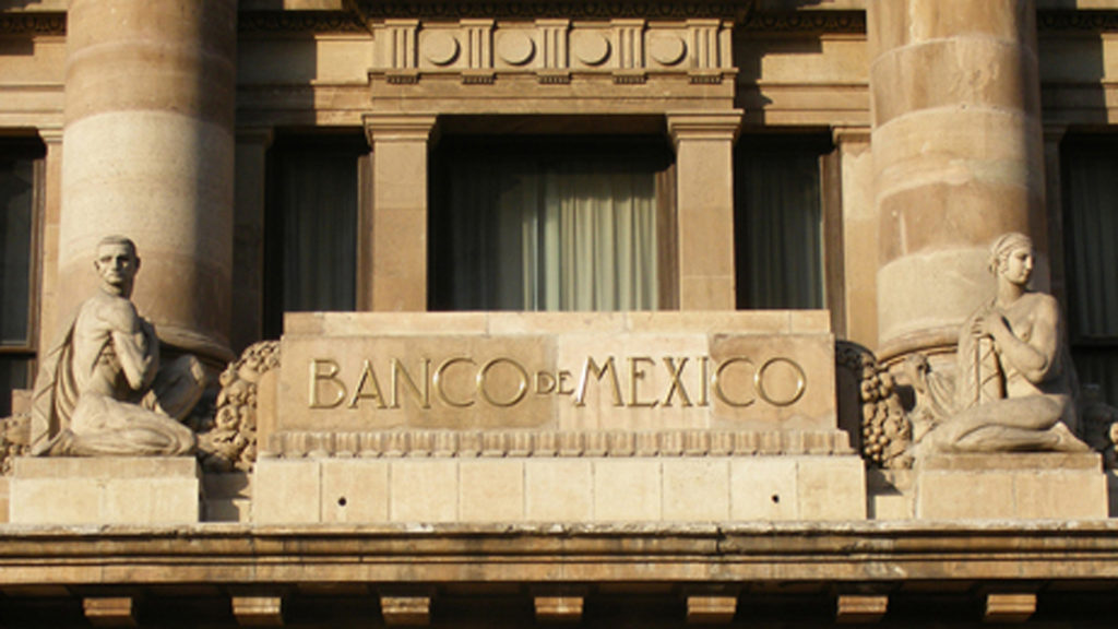 SCJN suspende Ley de Salarios Máximos para Cofece y Banxico