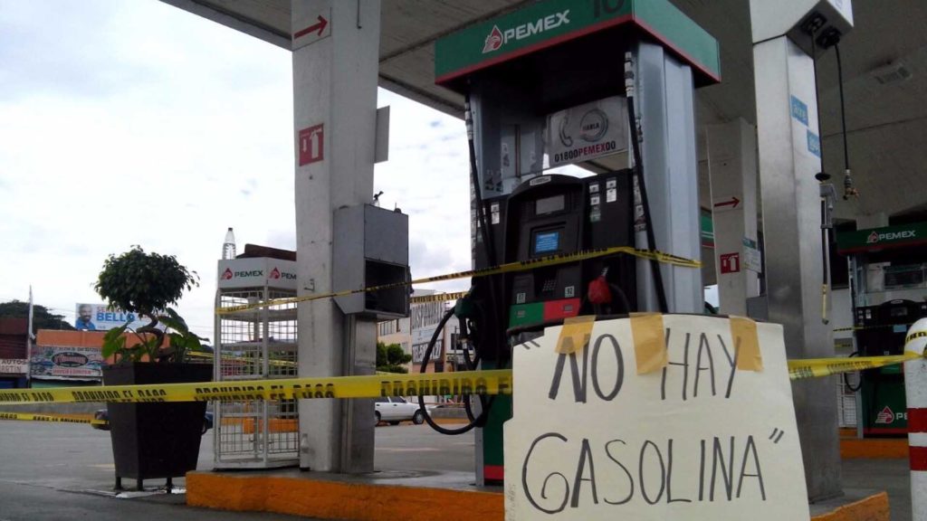 Desabasto de gasolina en varios estados del país por robo de combustible