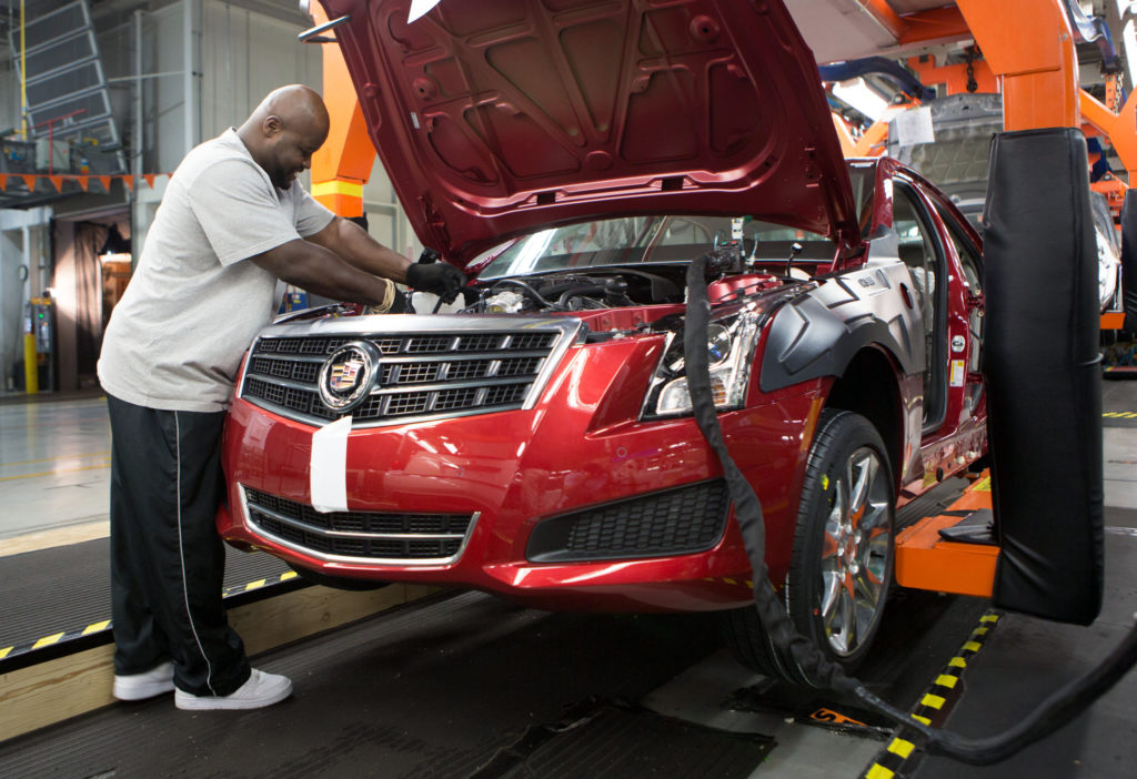 Cadillac fabricará automóviles eléctricos de gama alta