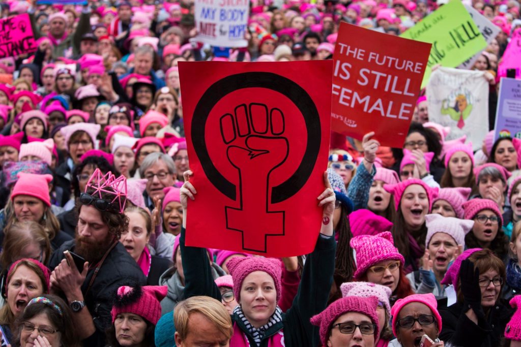 Miles de mujeres marchan en contra de Donald Trump y su gobierno