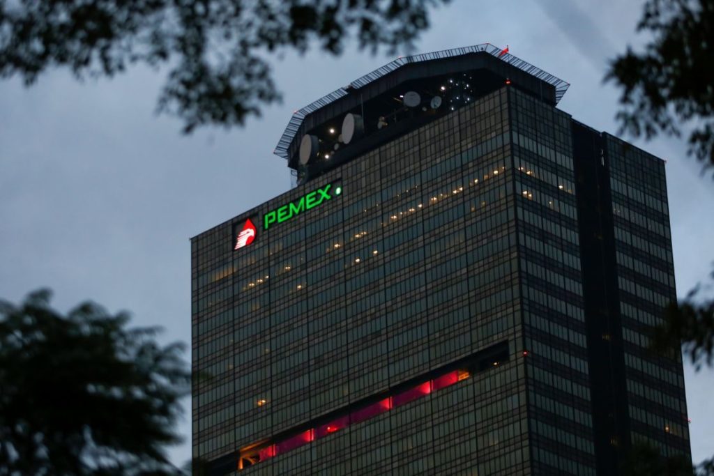 Fracasa Pemex en su visita a NY para convencer a inversionistas