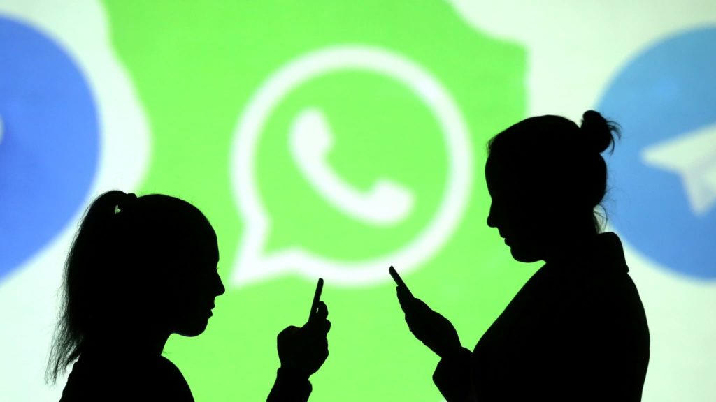 WhatsApp limita a 5 el reenvío de mensajes para combatir noticias falsas