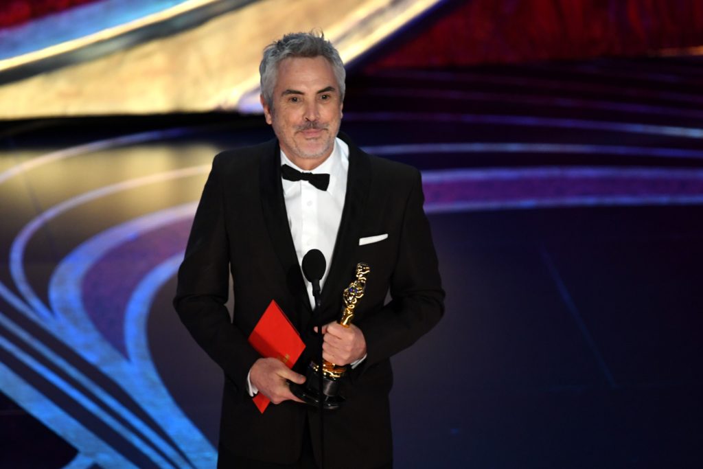 ¿A mí también me van a subtitular?: Alfonso Cuarón al ganar Premio Oscar