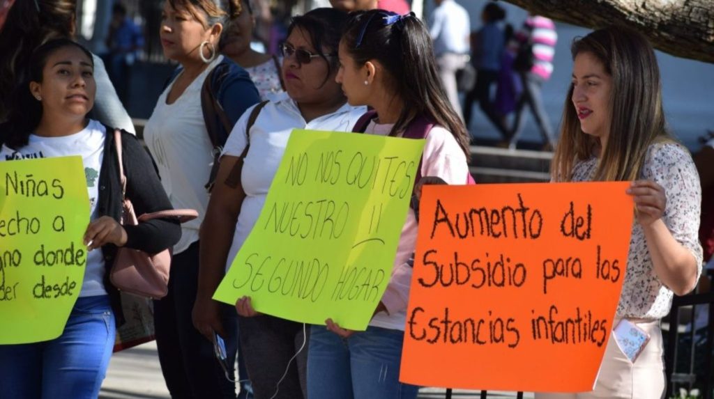 Obrador quiere desaparecer estancias infantiles, organizaciones exigen reconsiderar