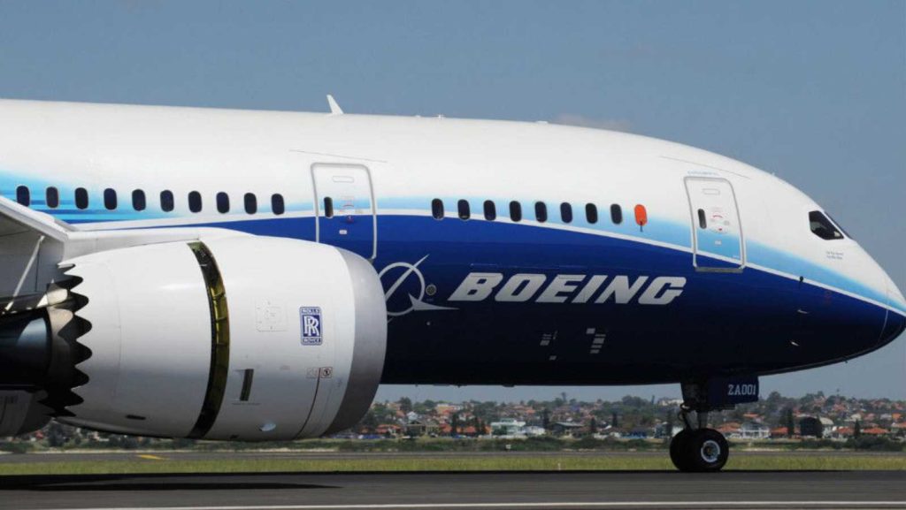 Tras accidentes actualizarán software de aviones Boeing