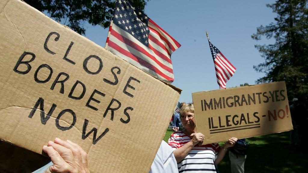 Donald Trump mandaría migrantes a “ciudades santuario”