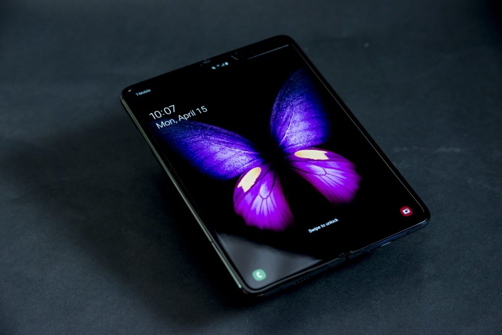 Por fallas en la pantalla retrasa Samsung el lanzamiento del Galaxy Fold