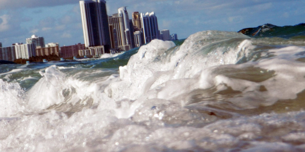 ¡Grave! Aumenta más rápido de lo previsto el nivel del mar por calentamiento global