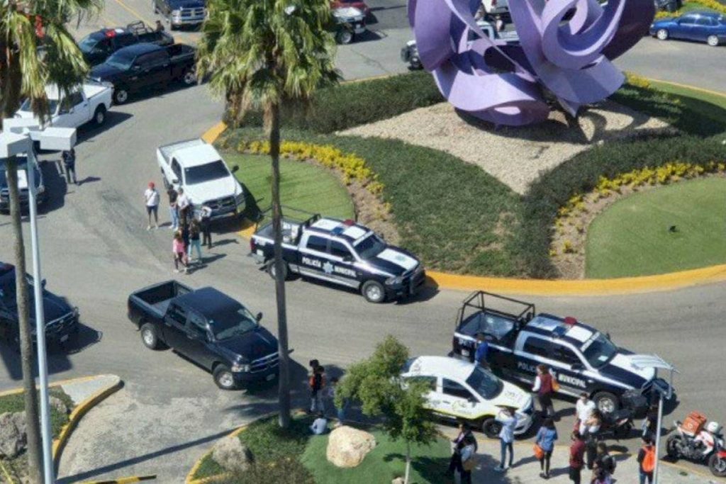 Balacera en Plaza Galerías de Zapopan, ilesa la esposa del gobernador de Nayarit