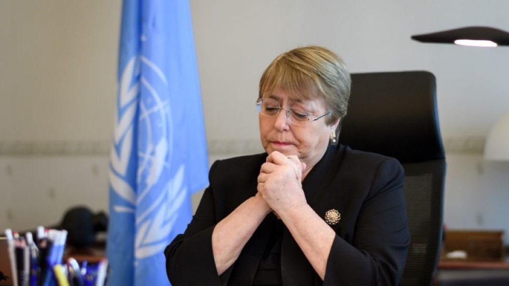 Bachelet profundamente impactada por el trato a los migrantes en Estados Unidos