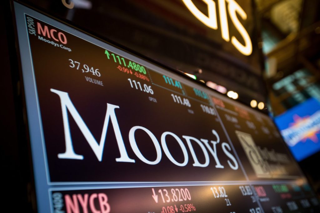 Moodys advierte que es insuficiente el Plan de Negocios de Pemex