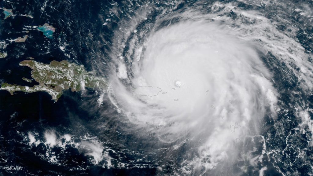 La tormenta tropical Erich podría convertirse en huracán este lunes