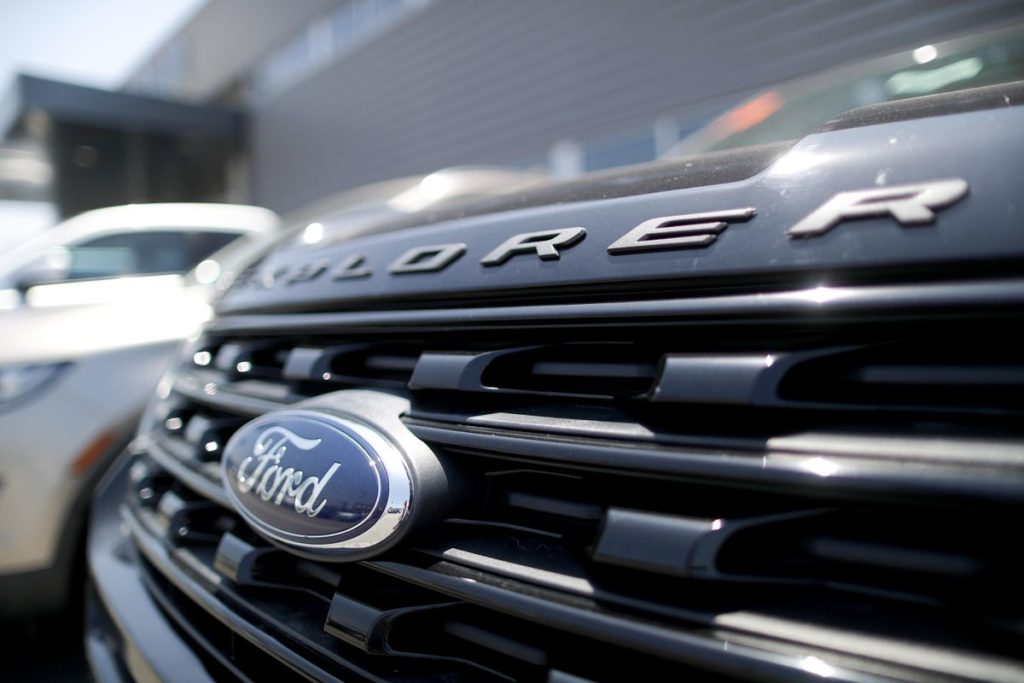 Miles de vehículos Ford en México, Canadá y Estados Unidos son llamados a revisión