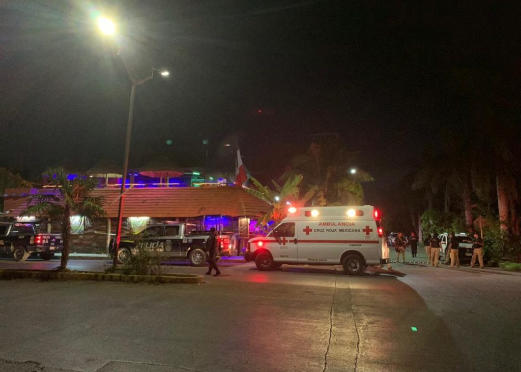 Balean en Cancún La Casa de los Tamales, lesionan al dueño