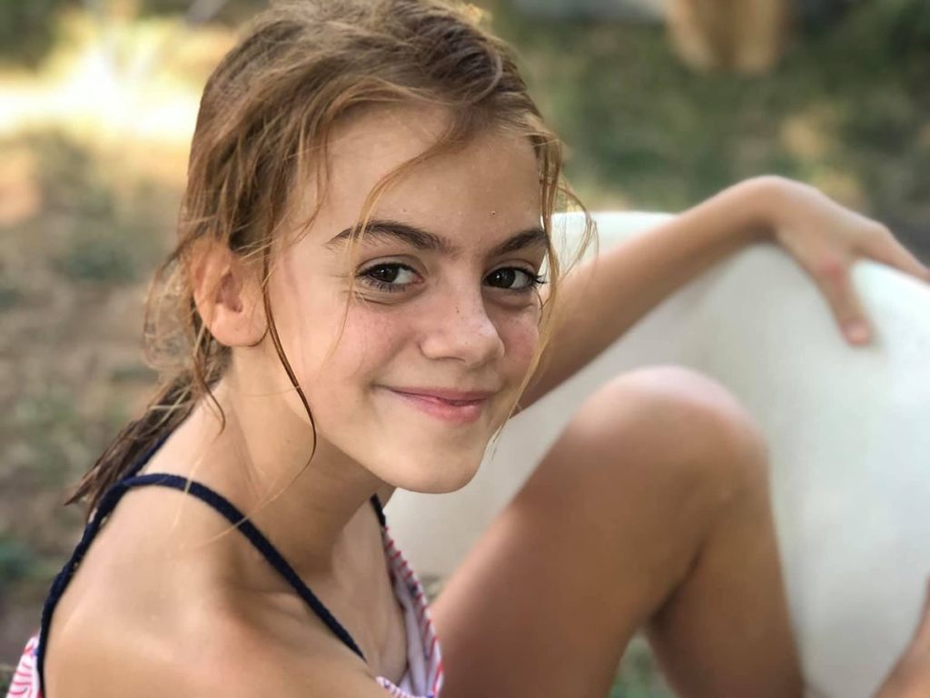 Lily Avant la niña de diez años que falleció por contraer en un lago una amiba «comecerebros»