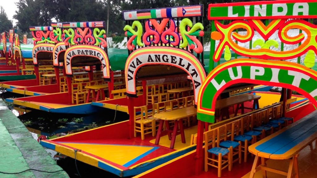 Después de joven ahogado prohíben la venta de alcohol en trajineras de Xochimilco