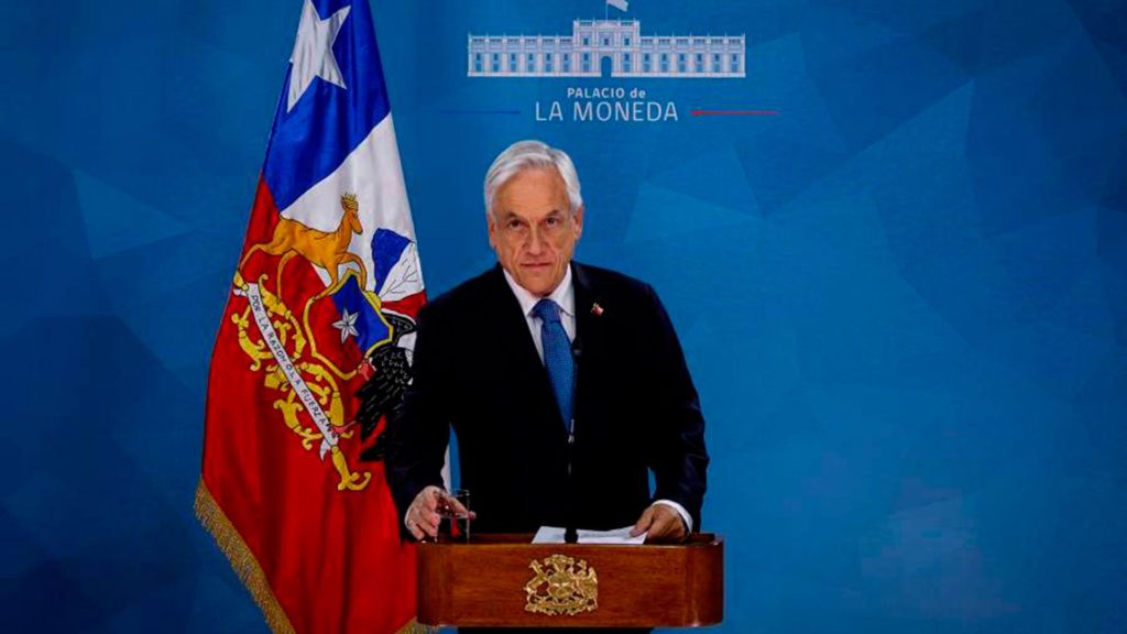 El presidente Sebastián Piñera pide perdón a los chilenos por su falta de visión