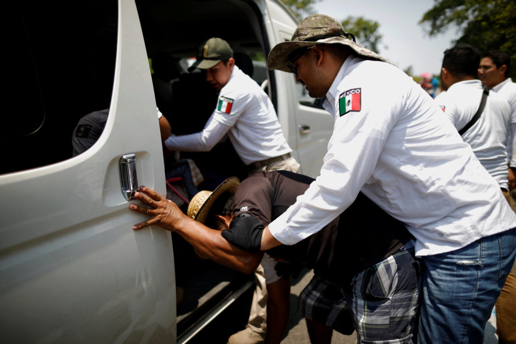En Tabasco detienen cinco días a estudiante mexicana por parecer migrante centroamericana