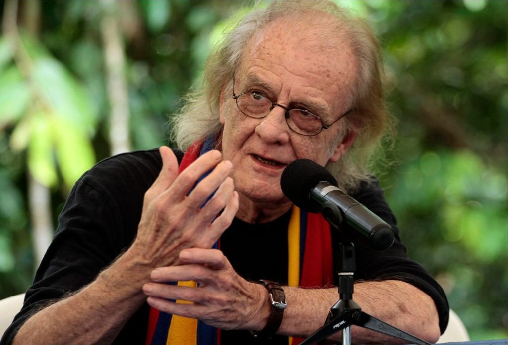 Se fue un grande de la música y la poesía: Luis Eduardo Aute fallece a los 76 años de edad