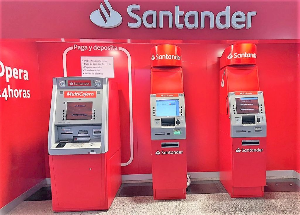 No no eres tú, es Banco Santander ¡Se está comiendo y rechazando las tarjetas!