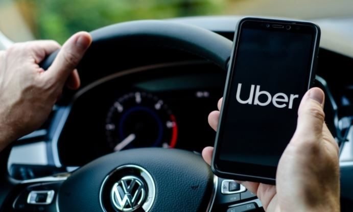 Llévele, llévele, Uber pone a la venta su tecnología para el transporte público