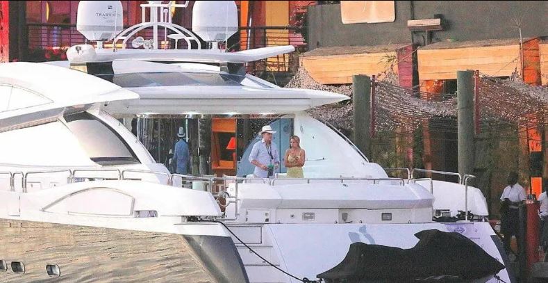 ¡La barca tiene que partir! Luis Miguel vende lujoso yate donde festejó su cumpleaños