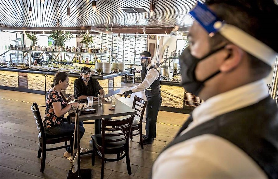 Gastronómads: consejos para la nueva normalidad en restaurantes por el chef Manu Escobar