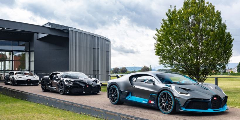 Los primeros Bugatti Divo fueron entregados a sus millonarios dueños