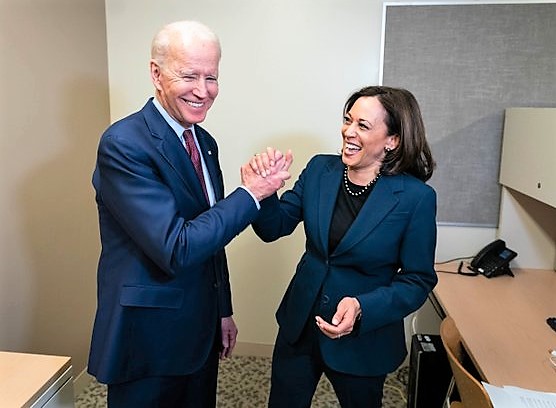 Los Demócratas van con Kamala Harris como candidata vicepresidencial junto a Joe Biden