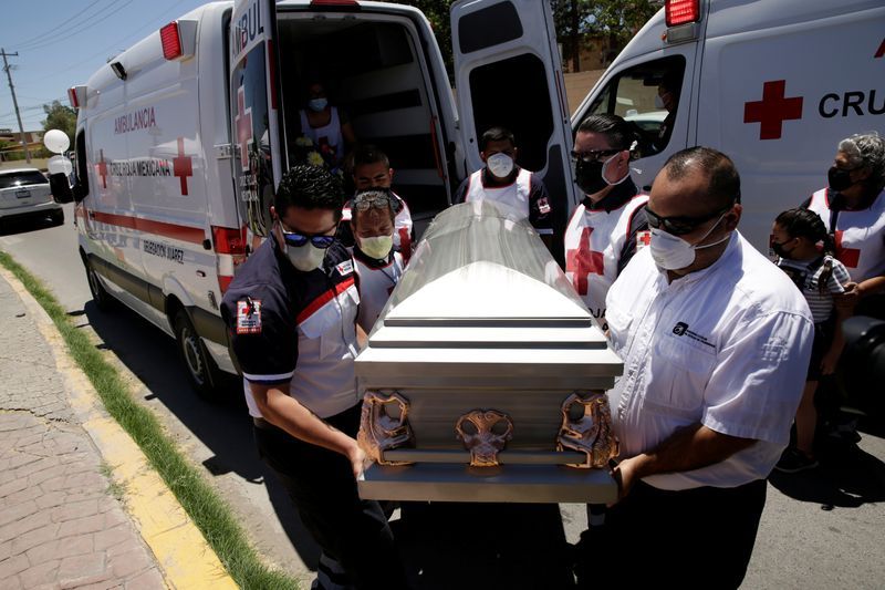 Suman ya 83,945 muertes por Covid en México, miles de familias mexicanas en luto