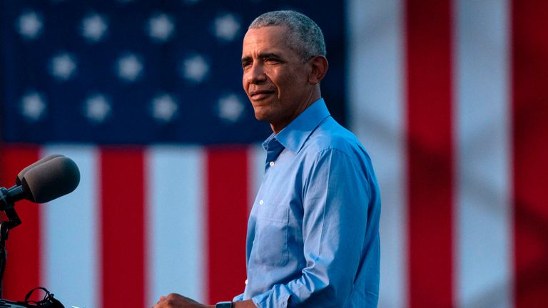 No hay que confiarse con los sondeos favorables de Joe Biden, hay que votar: Barack Obama