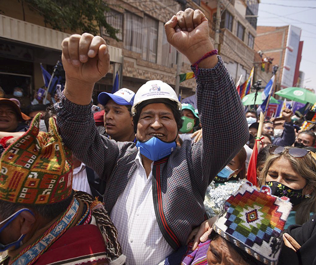 Evo Morales regresa a Bolivia a un año de su exilio