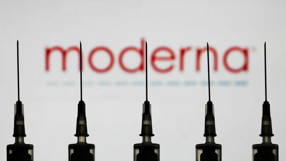 Farmacéutica Moderna anuncia 94.5% de eficacia de su vacuna contra el Covid