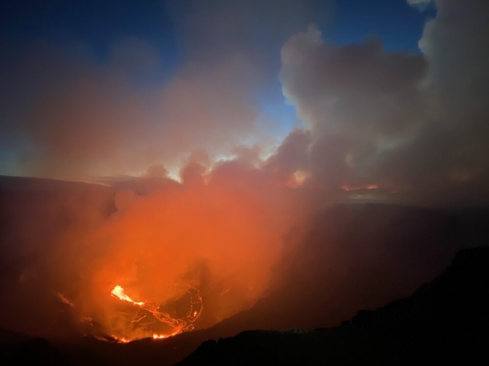 VIDEO: Entra en erupción el volcán Kilauea en Hawái