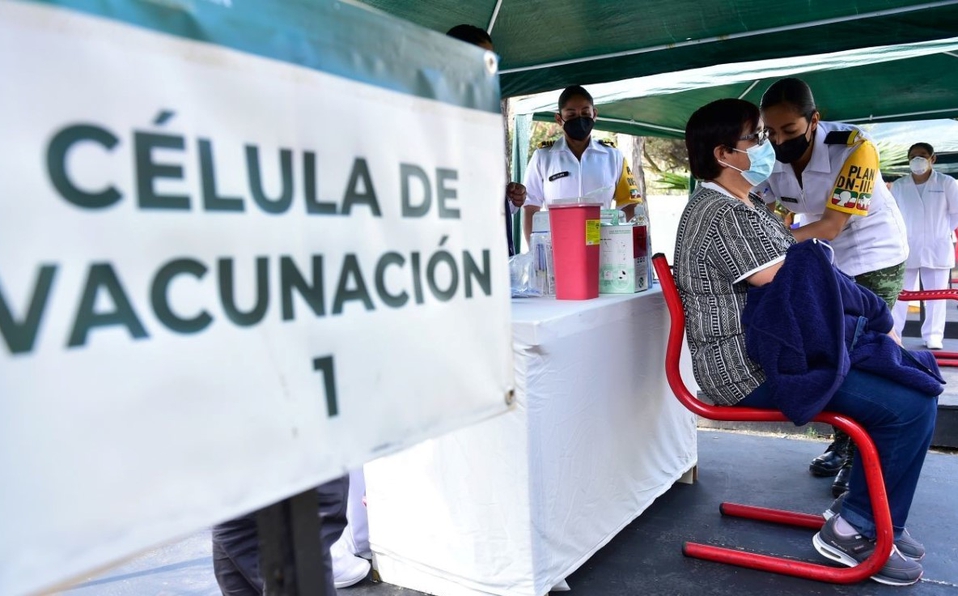 Covid: empieza la vacunación para maestros en Campeche