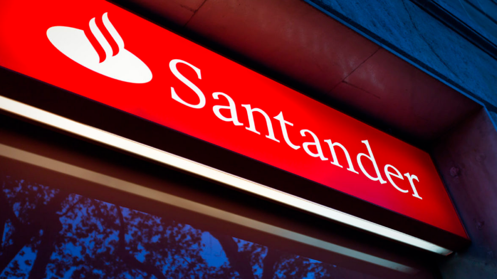 Banco Santander reporta pérdidas por 8,700 millones de euros en el 2020