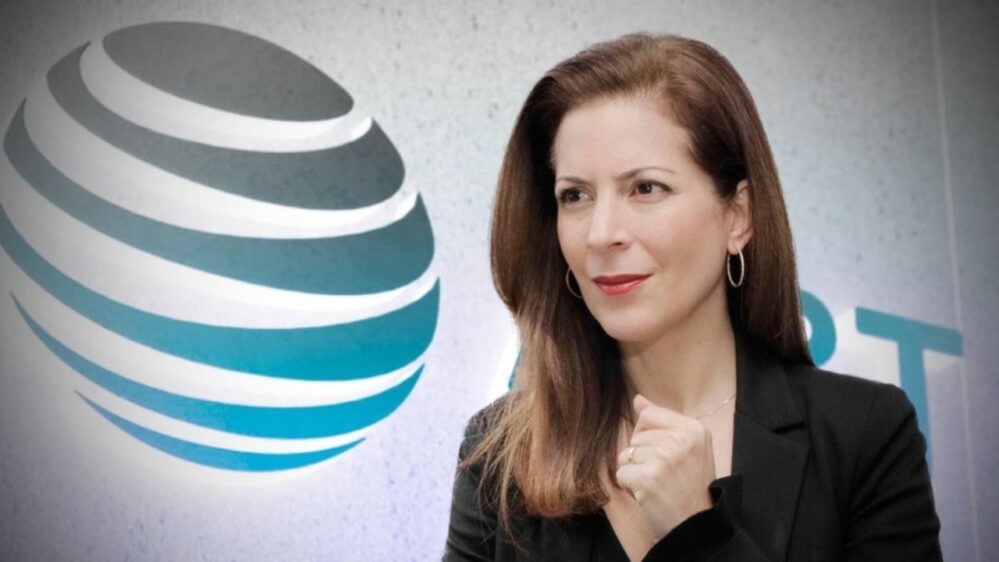 Mónica Aspe es nombrada CEO de AT&T México, la primera mujer que la dirigirá