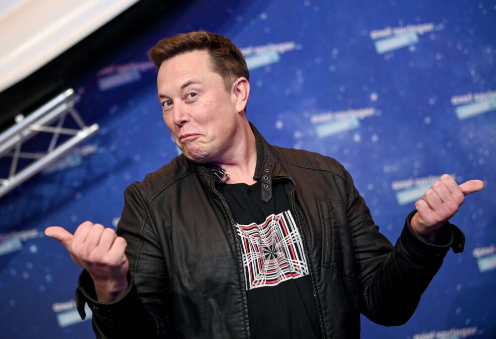 Elon Musk quiere ser influencer ¡de tiempo completo!