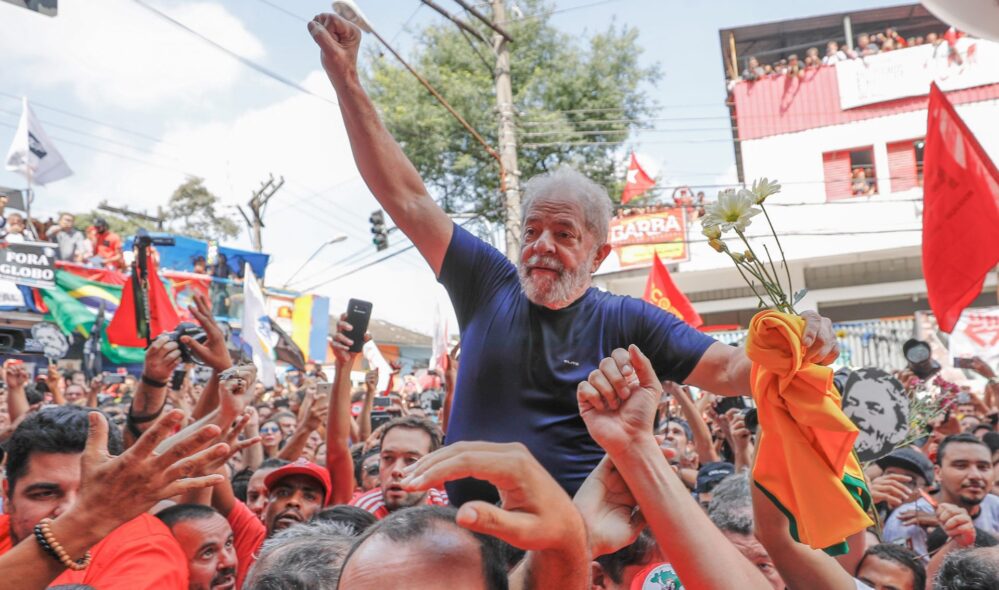 Brasil: Lula da Silva es exonerado de todas las condenas y podrá ser candidato de nuevo