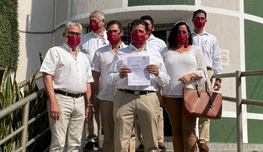 Planilla Roja: Se registra Alfredo Villaseñor para la renovación del Colegio de Ingenieros Civiles de Tabasco