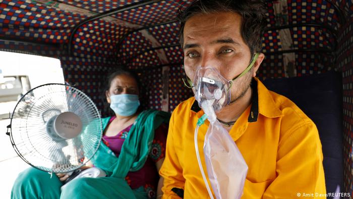 La India reporta 400 mil nuevos contagios por coronavirus ¡En un día!