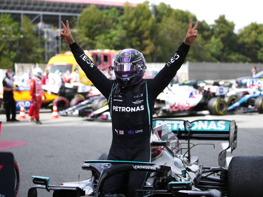 Continua el dominio de Mercedes, gana Hamilton el Gran Premio de España