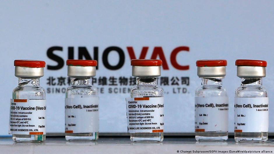 OMS aprueba uso de emergencia de la vacuna china de Sinovac