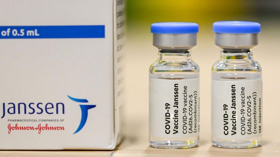 Vacuna contra COVID de Johnson & Johnson tendría segunda dosis para aumentar anticuerpos